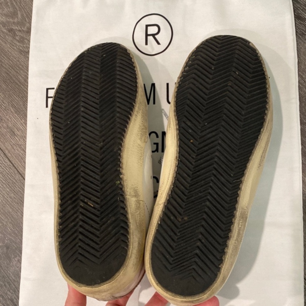 Golden Goose Superstar Sneakers - Picture 7 of 11